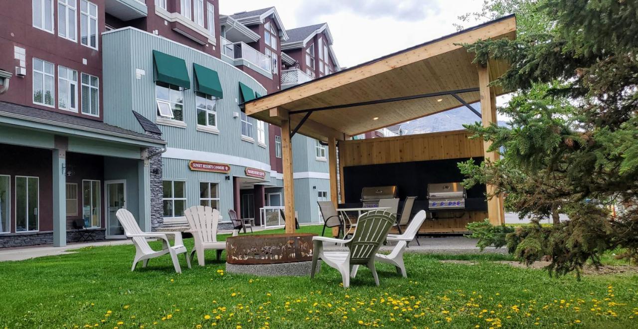 Sunset Mountain Inn Canmore Dış mekan fotoğraf