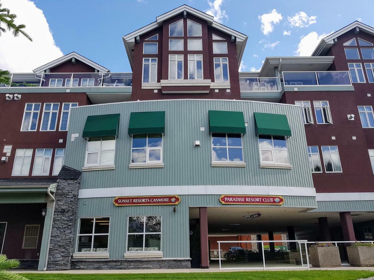 Sunset Mountain Inn Canmore Dış mekan fotoğraf